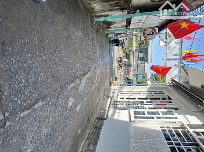 BÁN NHÀ MỚI- 100M2- NGANG 5M- HXH 4M- GIÁ NHỈNH 4 TỶ XÍU- FULL NỘI THẤT