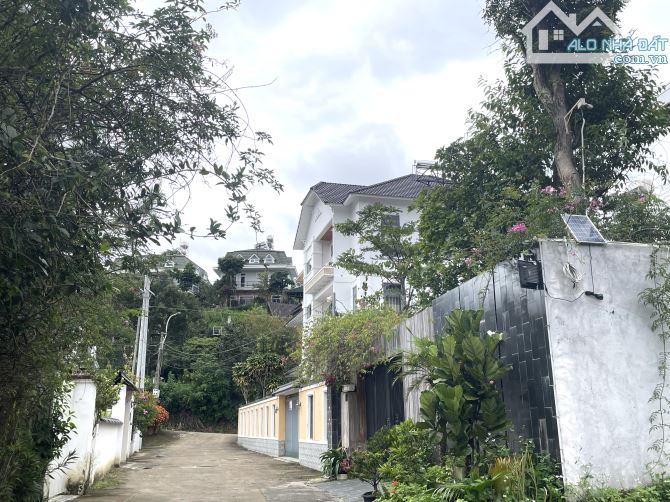🌲BÁN KHUÔN ĐẤT NGHỈ DƯỠNG 342m2 VEN SUỐI, ĐÀ LẠT – ĐƯỜNG 2 OTO – CÁCH BỜ HỒ 2km