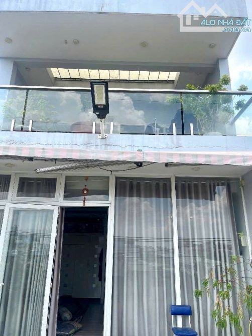🌿 NHÀ ĐẸP NGAY CÔNG TRƯỜNG DÂN CHỦ – 60M² – NGANG 6.3M NỞ HẬU – 2 TẦNG – CHỈ 6.2 TỶ 🌿