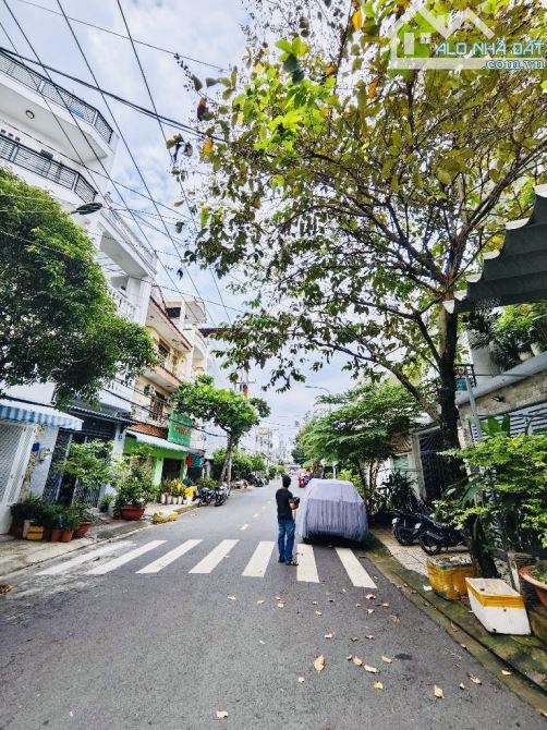 Mặt tiền khu Bình Phú - 4 tầng - 4x17m - 5PN - Đường nhựa đẹp - Nội thất xịn