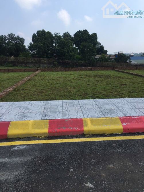 CC CẦN BÁN NHANH MẢNH ĐẤT TẠI THẠCH THẤT HÀ NỘI 100M FULL THỔ CƯ CHỈ NHỈNH 2 TỶ