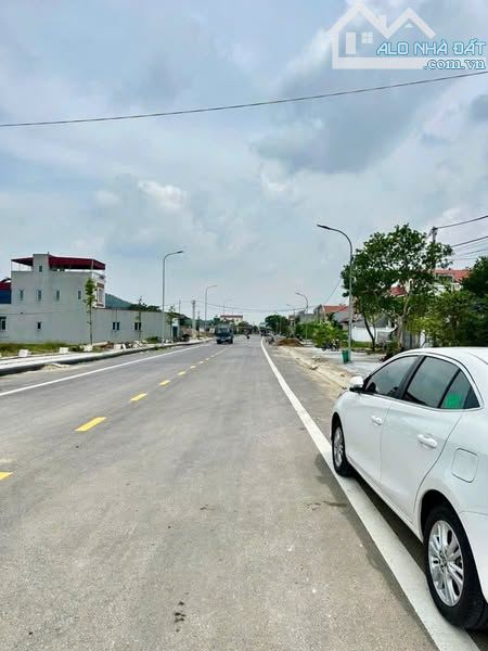 Cần chuyển nhượng 5 lô đất liền kề tại xã Thành Tân Huyện Thạch Thành Thanh Hoá