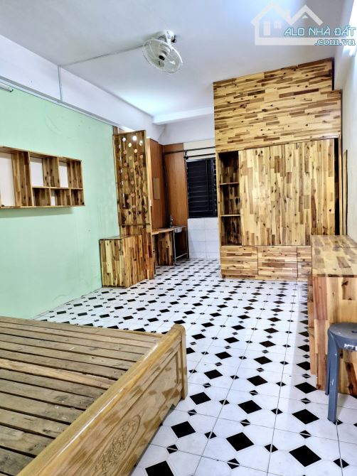 Cho thuê Căn hộ mini sát Trường Đại học Sư Phạm TP.HCM – 222 Lê Văn Sỹ, Phường 14, Quận 3.