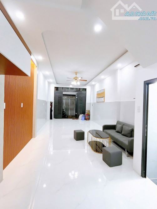NHÀ ĐẸP 2 TẦNG – HẺM XE HƠI- PHÚ THỌ HÒA ,TÂN PHÚ 45M2 CHỈ NHỈNH 5 TỶ.