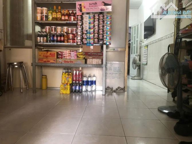 Bán Nhà Trường Sa Q3 – 58m², Ngang 4.4m, 3 Tầng, 5PN, Kinh Doanh Tốt, Giá 11 Tỷ