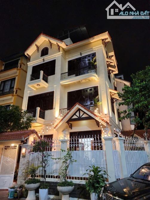 HIẾM! BIỆT THỰ LÔ GÓC 2 MẶT TIỀN THIÊN HIỀN, MỸ ĐÌNH 143M 22.5M MẶT TIỀN 40 TỶ