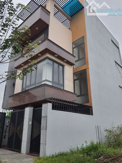 Nhà 3 tầng 2MT đường NGUYỄN MỸ, ( sát Nguyễn Phước Lan) 109m2- Giá 10.5 tỷ