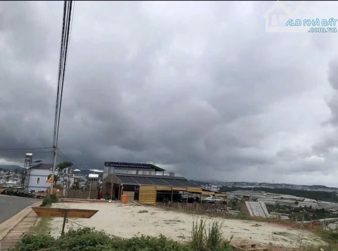 Hơn 6 tỷ có ngay Đất 100m2 mt KQH Huỳnh Tấn Phát - view hot ĐL
