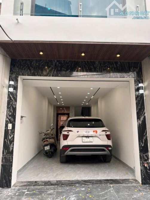 BÁN NHÀ NGÕ 109 XUÂN ĐỖ – 42M2 × 6 TẦNG – THANG MÁY FUJI – Ô TÔ VÀO NHÀ – 9.1 TỶ LONG BIÊN