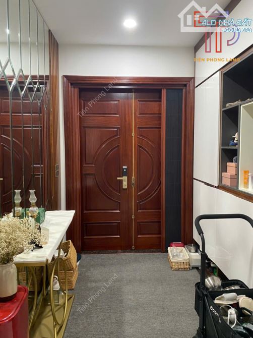 Cho thuê căn BT 270m2 - Full đồ sang trọng - nhận nhà được ngay - giá thương lượng