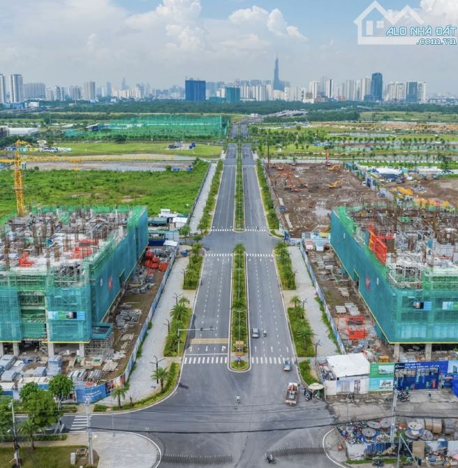 BÁN LÔ ĐẤT SÓT CỰC HIẾM Ô TÔ VI VU ĐƯỜNG LIÊN PHƯỜNG - PHƯỚC LONG HÀNG XÓM BIỆT THỰ- KHANG