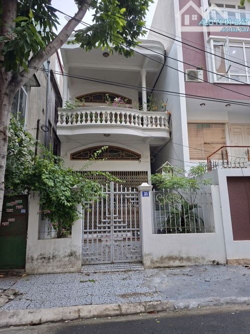 Bán nhà ô tô đỗ cửa khu phân lô Văn Cao