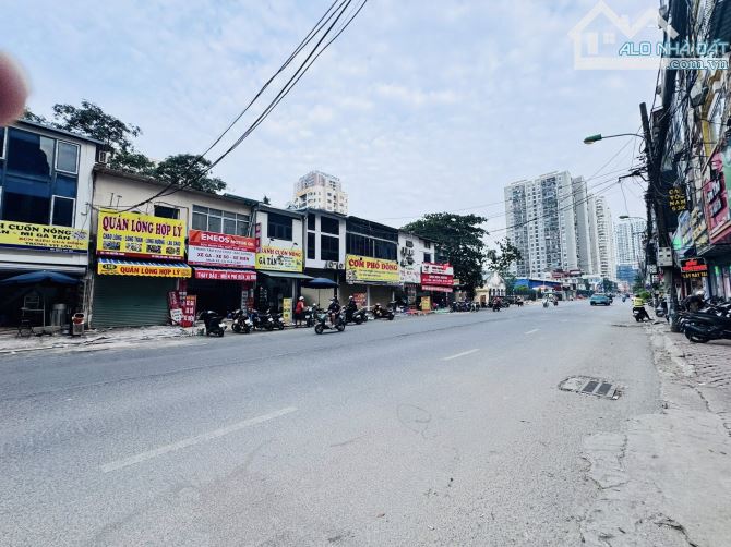 PHÂN LÔ NGUYÊN TUÂN, Ô TÔ TRÁNH, CÁCH PHỐ 20M 55M X 4T, ĐIỂM 10 CHẤT LƯỢNG.