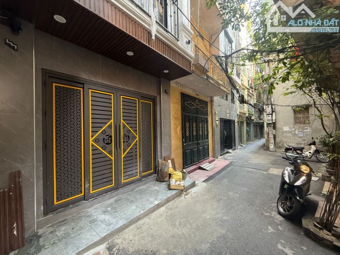 BÁN NHÀ TÂY SƠN - ĐỐNG ĐA: 45M², 6 TẦNG THANG MÁY, MT 4M - NỘI THẤT TIỀN TỶ Ở NGAY!