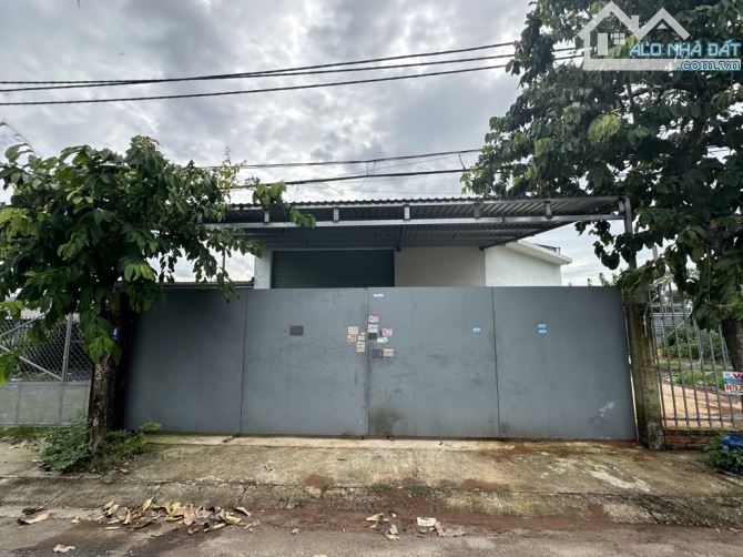 KHO XƯỞNG MT ĐƯỜNG 12M, DT5, ĐÔNG THẠNH, HÓC MÔN, 320M2 GIÁ 7,2TỶ