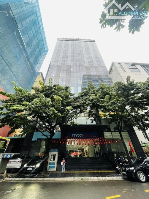 CHO THUÊ VĂN PHÒNG TẠI DUY TÂN, CẦU GIẤY - 500M2 - GIÁ 12$ CÓ DỊCH VỤ CHUNG