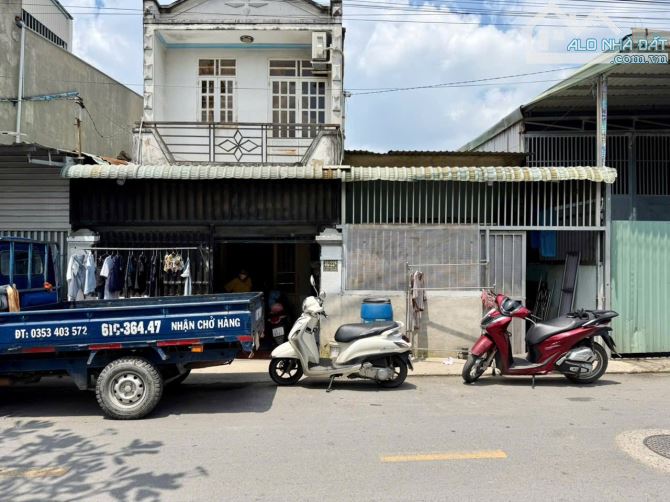 Mặt tiền Kinh Doanh Vũng Việt Ngang 8m có nhà sẵn, thu nhập 8tr/tháng giá cực tốt 3.75 tỷ