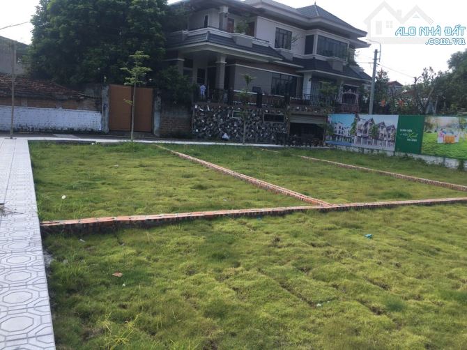 CC CẦN BÁN LÔ ĐẤT KHU ĐÔ THỊ HÒA LẠC CHỈ NHỈNH 3 TỶ
