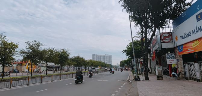 SIÊU HIẾM – MẶT TIỀN LÊ CƠ – GẦN KINH DƯƠNG VƯƠNG – NHÀ 122M2 – 2 TẦNG – CHỈ NHỈNH 13 TỶ
