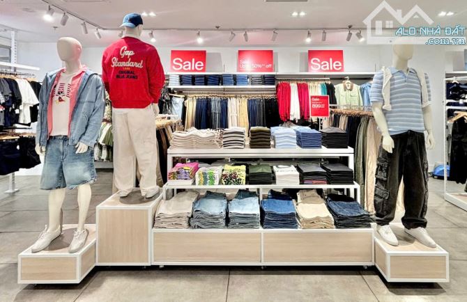 Mặt phố Lê Lợi sầm uất gần phố Tô Hiệu, chợ Hà Đông 32m2 chỉ 9.x tỷ.
