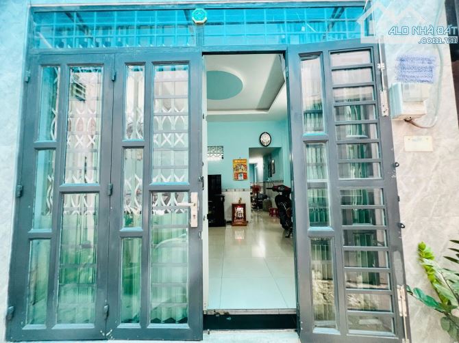 Rất ngon nhà 41m² sát Quang Trung Phường 14 Gò vấp 4x10m 1 lầu 3PN sổ đẹp 4.35 tỷ