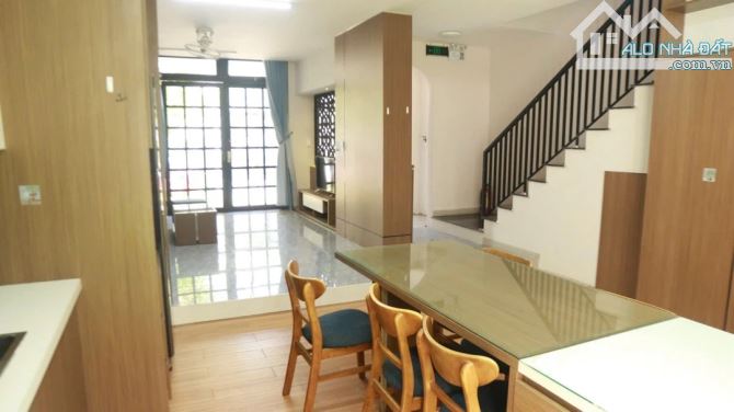 BIỆT THỰ MINI 3 TẦNG – KHU SƠN THỦY – GẦN NAM VIỆT Á – NGANG 6M- CHỈ 9.X TỶ