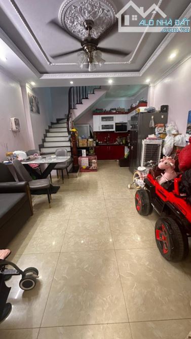 Bán gấp nhà Phố Lụa Vạn Phúc Hà Đông, 32m2, 8.25 tỷ còn thương lượng