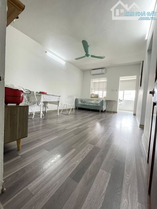 TẬP THỂ NGUYÊN CÔNG HOAN, LÔ GÓC, BAN CÔNG CHILL, VIEW HỒ, DT 80M2 GIÁ 6,25 TỶ