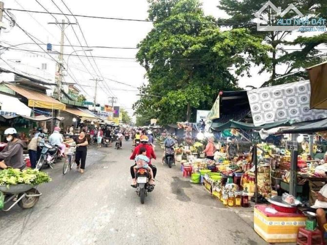 Chủ bể nợ cần XOAY VỐN GẤP BÁN NHÀ GẦN CHỢ BÌNH ĐIỀN