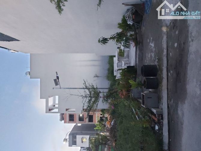 BÁN ĐẤT HAI MẶT TIỀN HẺM XE HƠI GẦN HÀ HUY GIÁP- THẠNH LỘC 37- Q12- 165M² FULL THỔ CƯ -GIÁ