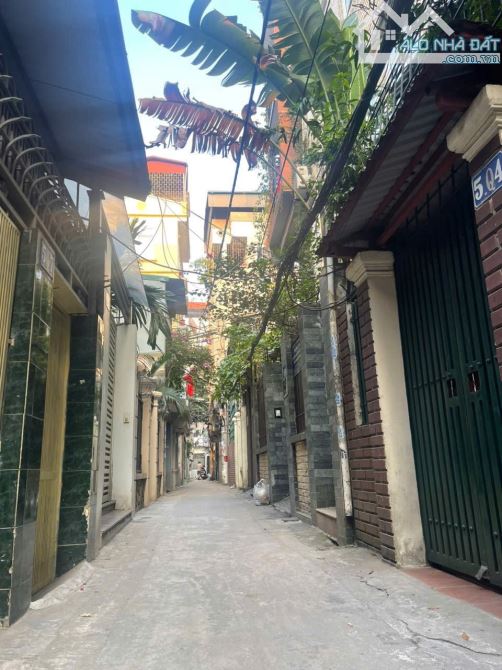 Bán nhà phố Nguyễn An Ninh 60 m2, ngõ rộng, gần phố, kinh doanh online, 13.49 tỷ