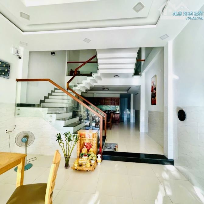 💥NHÀ 3 TẦNG MT ĐOÀN KHUÊ–HIẾM NHÀ BÁN–100M2 NGANG 5M–FULL NỘI THẤT CAO CẤP –GIÁ 12.X TỶ🍀