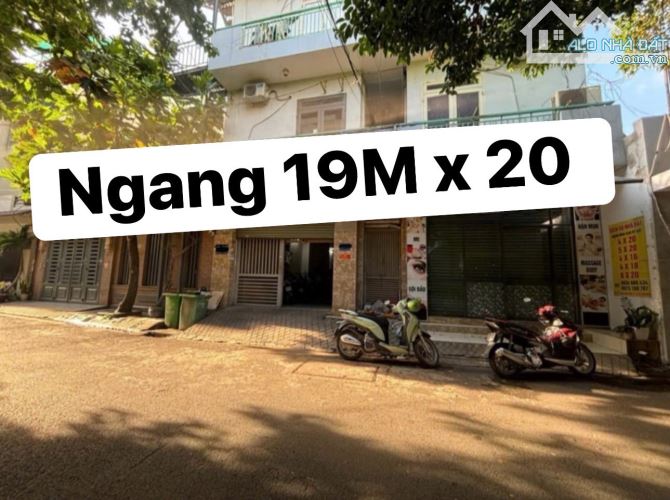 MẶT TIỀN KINH DOANH 2 CHIỀU CÁCH MẶT TIỀN CỘNG HOÀ CHƯA TỚI 5 CĂN - NGANG 19 x 20