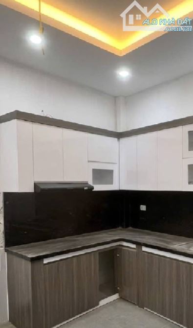 🏡 NHÀ PHỐ THẠCH BÀN – 47m² x 5 TẦNG – 5 NGỦ – GIÁ CHỈ 7,5 TỶ  🔥 SIÊU PHẨM NHÀ MỚI