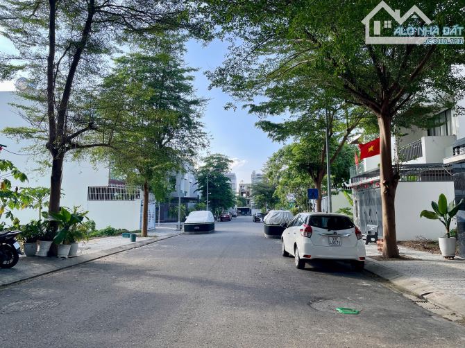 Lô Góc Đối Diện Công Viên, Lô View Sông Gói 5 Gần Sông Giá Đầu Tư