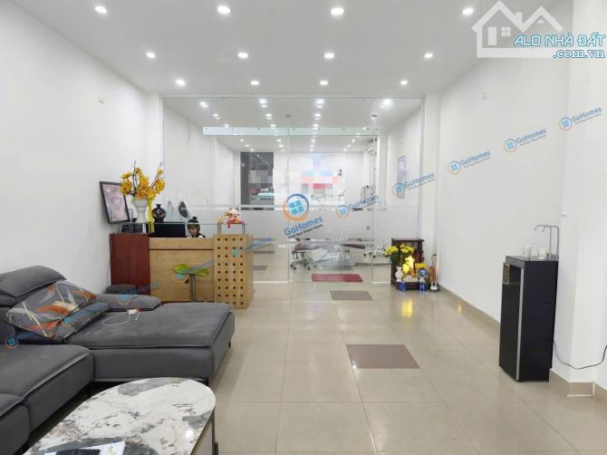 CHO THUÊ NHÀ 4 TẦNG MẶT TIỀN NGUYỄN HỮU THỌ, GẦN PHAN ĐĂNG LƯU • Diện tích đất: 150m²