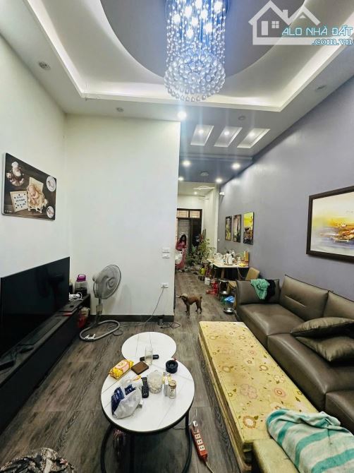 9,1 tỷ 45m2, 5 tầng Nguyễn Đức Cảnh, Hồ Đền Lừ nhà đẹp ở ngay - 2 thoáng - ngõ nông
