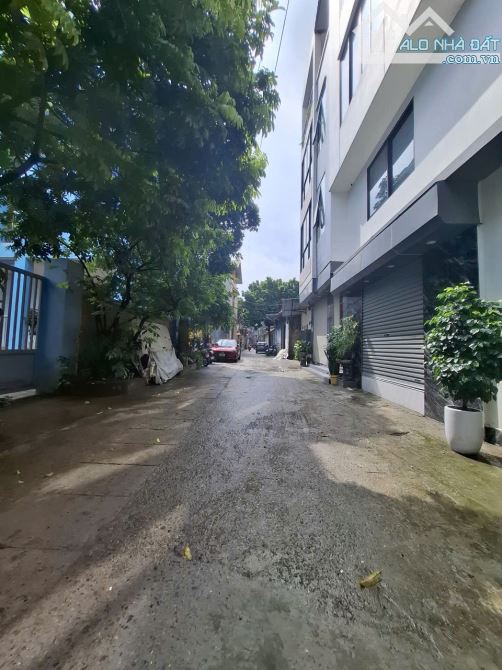 Vĩnh Quỳnh nhà dân xây 50m 3 t full đẹp chỉ việc về ở giá 6.95 tỷ
