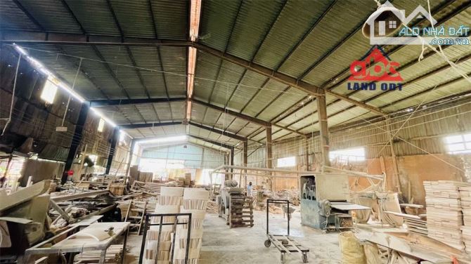 XT3939 CHO THUÊ MẶT BẰNG LÀM SHOWROOM Mặt Tiền Quốc Lộ 1a. Trảng Bom. Giáp Biên Hoà Tổng D