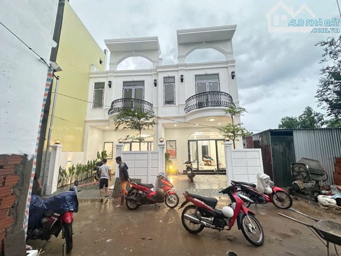 Chạm Vào Giấc Mơ Sống Sang Tại Mỹ Thượng - Villa 3 Tầng Đẳng Cấp