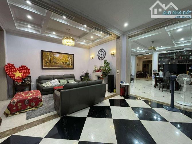 BÁN BIỆT THỰ SONG LẬP HARMONY 215 M2, PHÂN KHU HƯỚNG DƯƠNG, 4 TẦNG, VỈA HÈ Ô TÔ ĐỖ