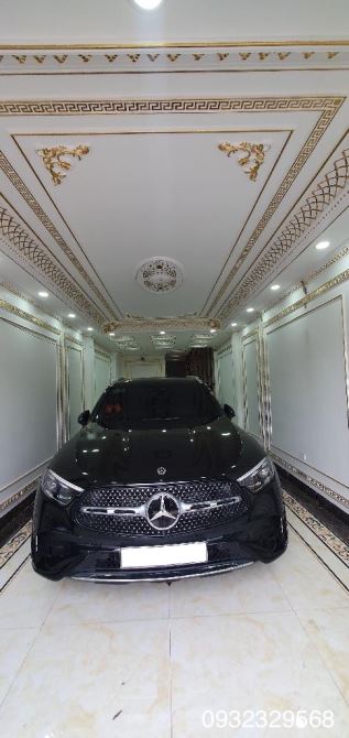 Cần bán nhà Mặt Phố Dát Vàng-7 tầng thang máy-Gara ôtô-DT 72m.