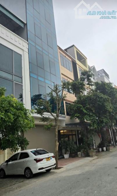 -SIÊU PHẨM NHÀ ĐẸP- TOÀ NHÀ FULL KÍNH-THANG MÁY-KHU ĐẤU GIÁ MẬU LƯƠNG, HÀ ĐÔNG -7 TẦNG HIỆ