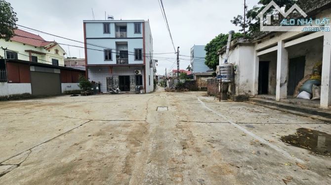 Bán đất Sóc Sơn cách qlộ 3 100 m giá chưa tới 3 tỷ