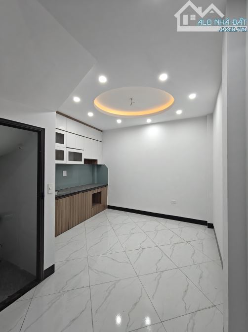 HIẾM - 4,8 TỶ - DT 35m2 -  4 TẦNG - GẦN Ô TÔ, ĐH THÀNH ĐÔ, VÀNH ĐAI 3.5