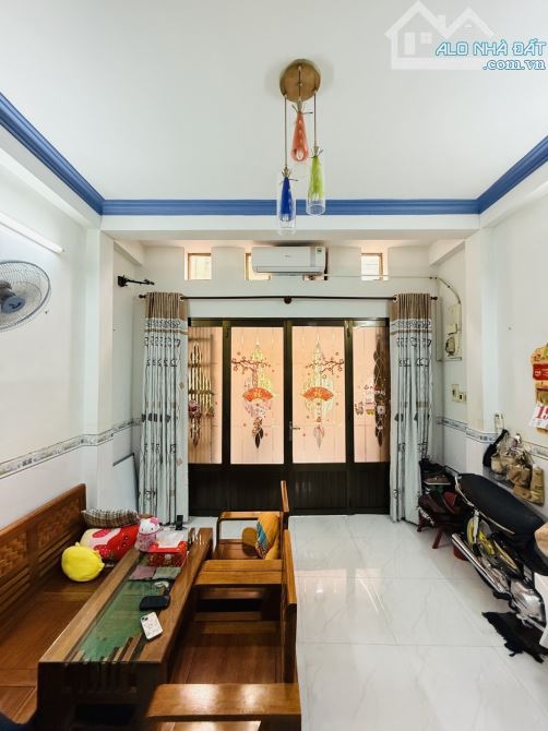 LẠC LONG QUÂN – GẦN CHỢ TÂN BÌNH – 59M² – 4 TẦNG BTCT – CHỈ 7.99 TỶ THƯƠNG LƯỢNG
