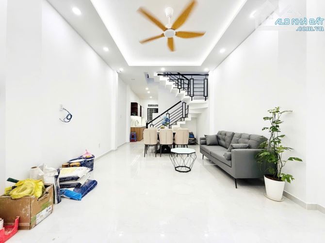 🔥 CẦN BÁN NHÀ PHỐ GÒ VẤP – Ô TÔ NGỦ TRONG NHÀ – GIÁ CHỈ 5.XX TỶ 🔥