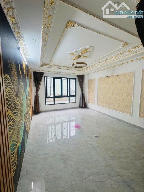 Lô góc mặt tiền kinh doanh nhánh Nguyễn Anh Thủ - cưc kì ngon và hiếm