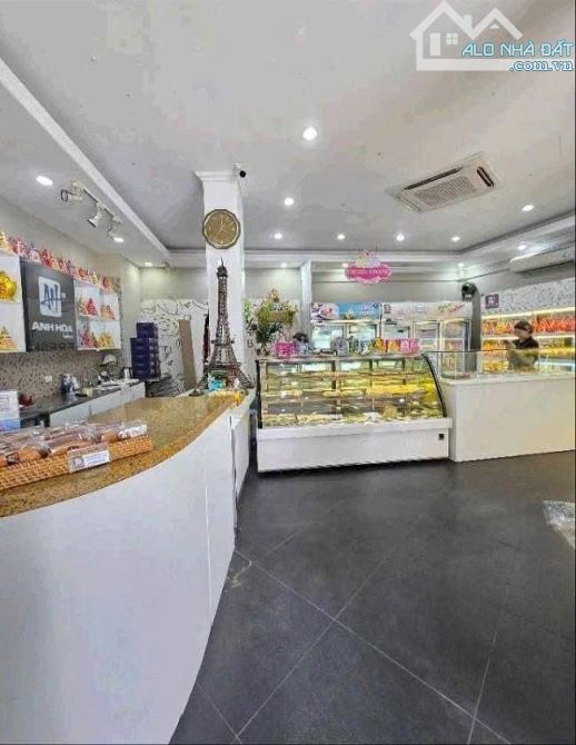 bán nhà Mặt phố Trần Đại Nghĩa,Hai Bà Trưng DT 73.3m, 6 Tầng, MT 11.5m 🧧Gia 67 Tỷ
