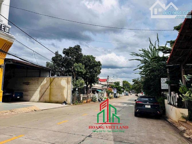 BÁN NHÀ MẶT TIỀN ĐẦU ĐƯỜNG Y NUÊ. DT: 6,6x21M. GIÁ: 6 TỶ